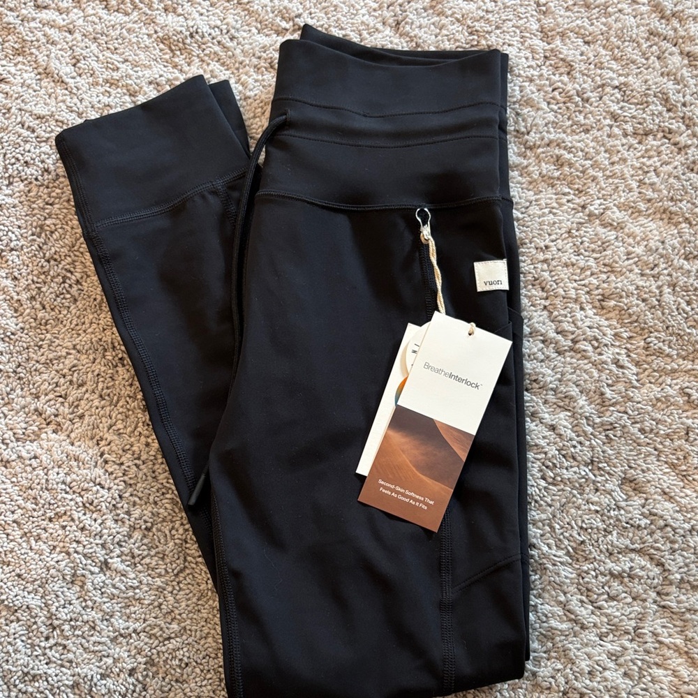 Vuori Black Leggings